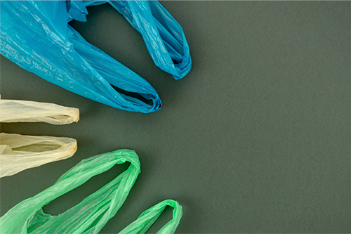 Bolsas plásticas de colores ideales para reciclar
